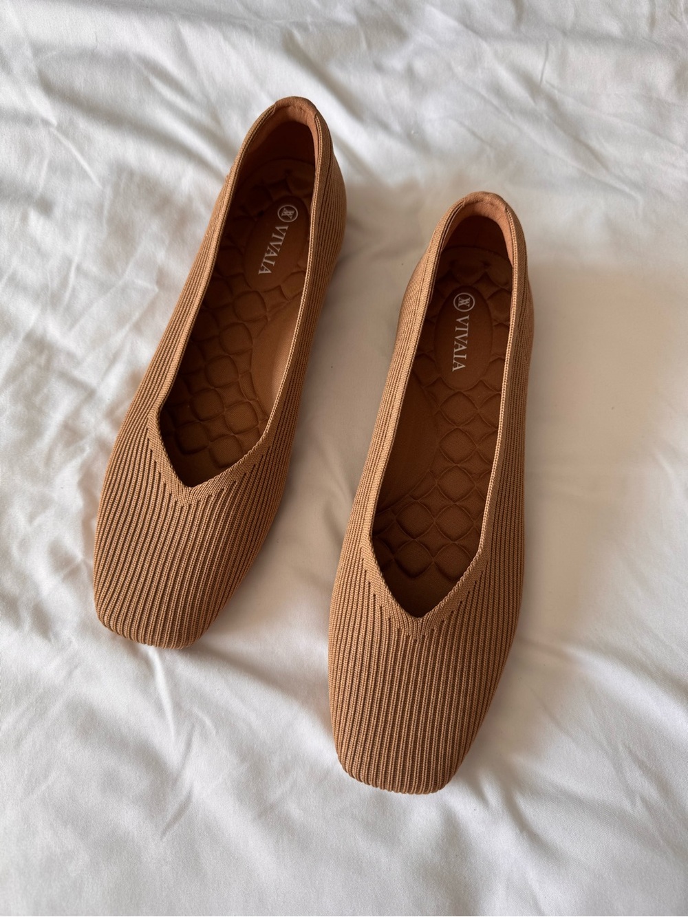 VIVAIA Margot 2.0 Square Toe V Cut Flats